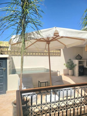 Riad Isahiac avec piscine en exclusivité